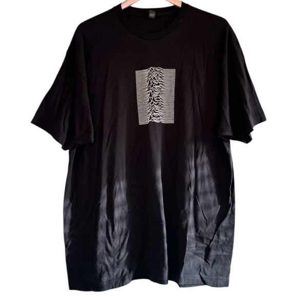Joy Division Black XXLarge Tshirt Unisex Band 80โs Vintage New Wave, Dark Wave - Picture 1 of 5